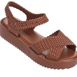 NEW Melissa + Salinas